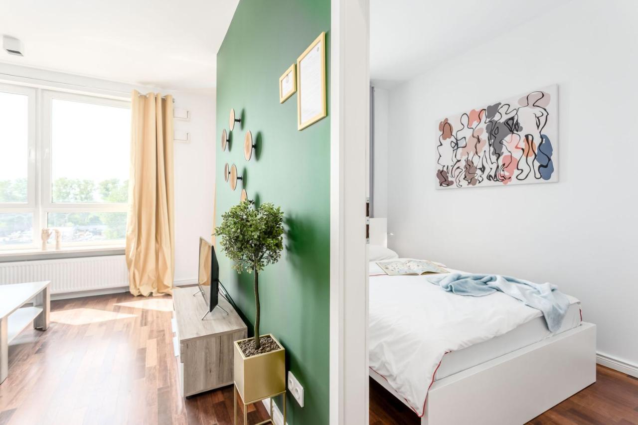 Chill Apartments Mokotow Business Park Варшава Экстерьер фото